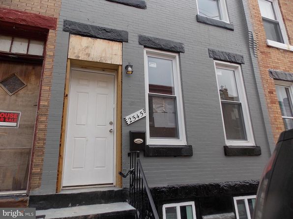 2545 N Natrona St, Philadelphia, PA 19132