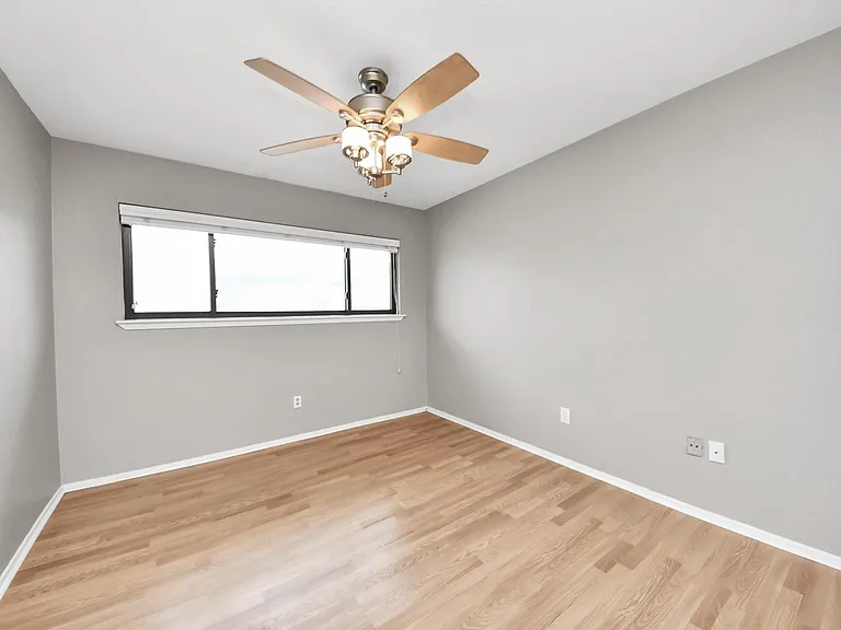 2588 Bering Dr — Photo 25
