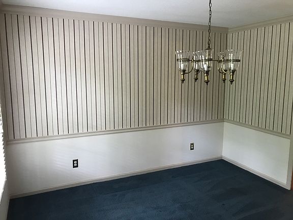 4th image of 316 Windy Hollow Dr