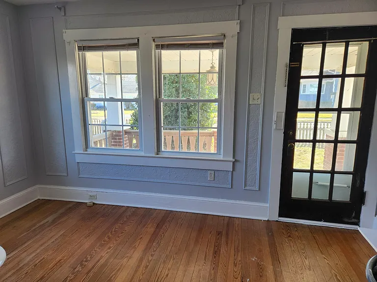 910 Wall Rd — Photo 8