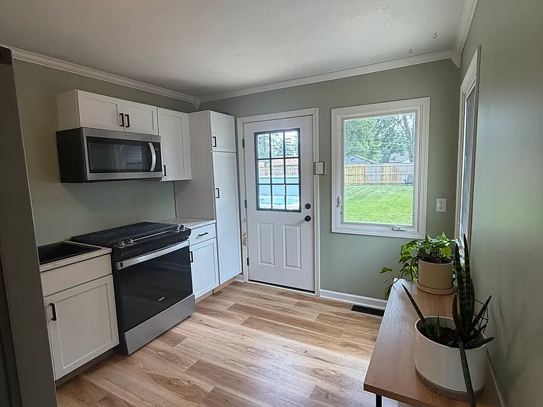 5003 Northfield Dr — Photo 6