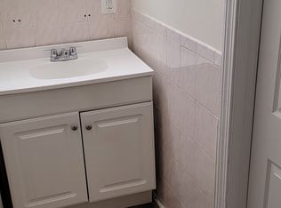 2 Prescott St #2, Somerville, MA 02143