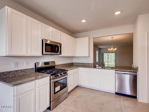 2nd image of 2640 Neverland Dr
