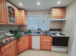 37 Cowan Ave #2, Stamford, CT 06906