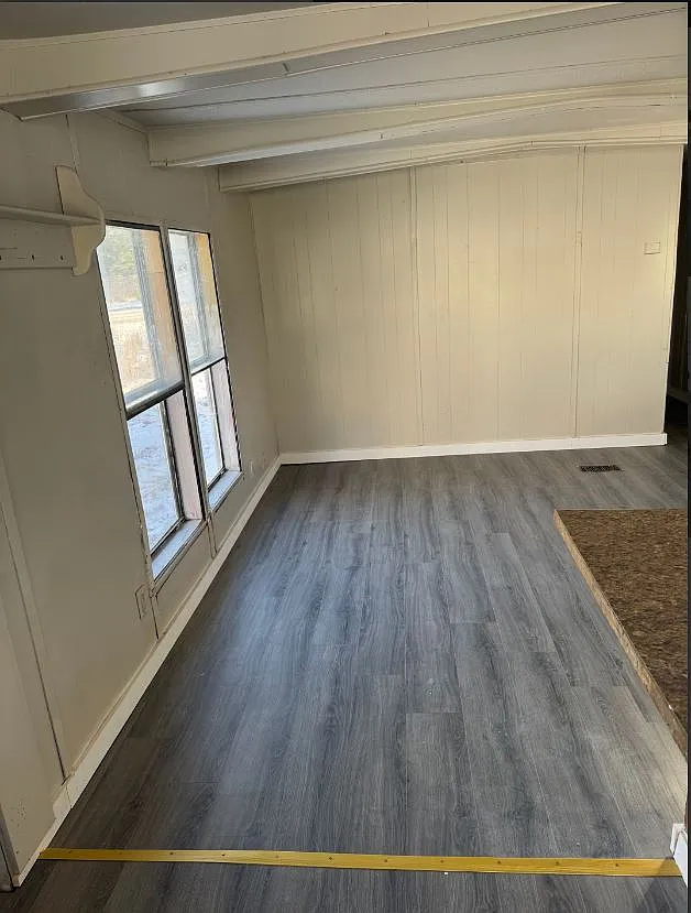 2 bed, $900 — Photo 4