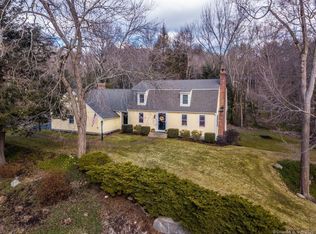 22 Heather Glen Rd, Glastonbury, CT 06033