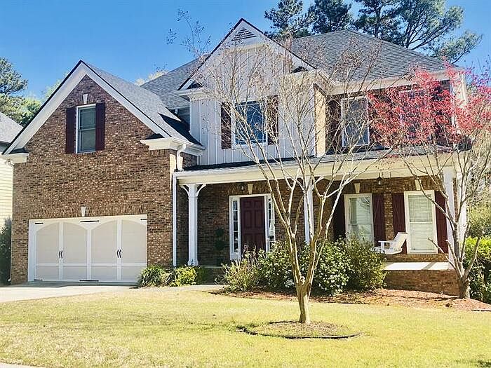 2nd image of 2029 Ivey Chase Dr