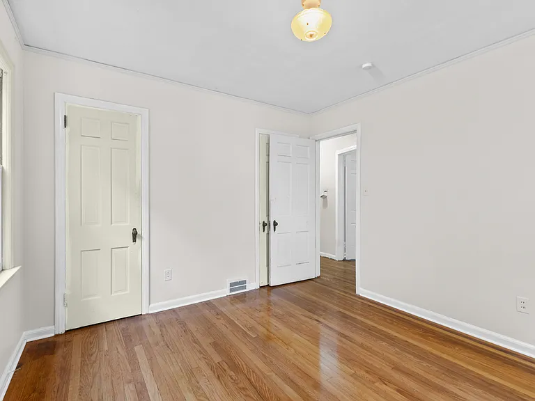 16520 Baylis St #2 — Photo 16