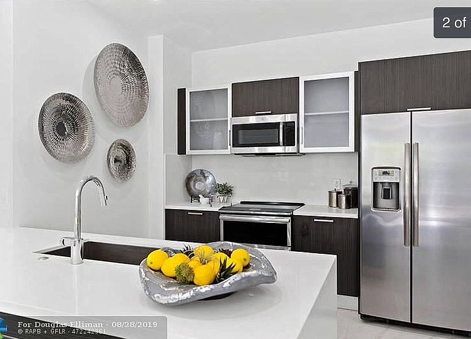 1st image of 1025 NE 18th Ave #106