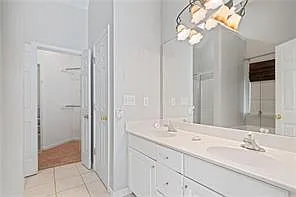 304 Laurel Glen Xing — Photo 25