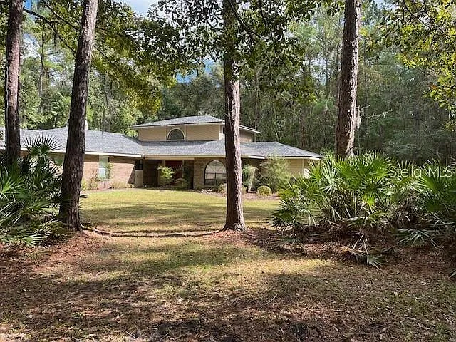 4 bed, 3.5 bath, 2805 sqft, $3,495 — Photo 1