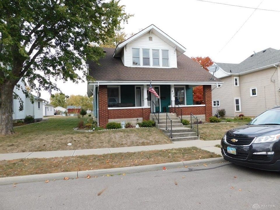 1st image of 420 School St