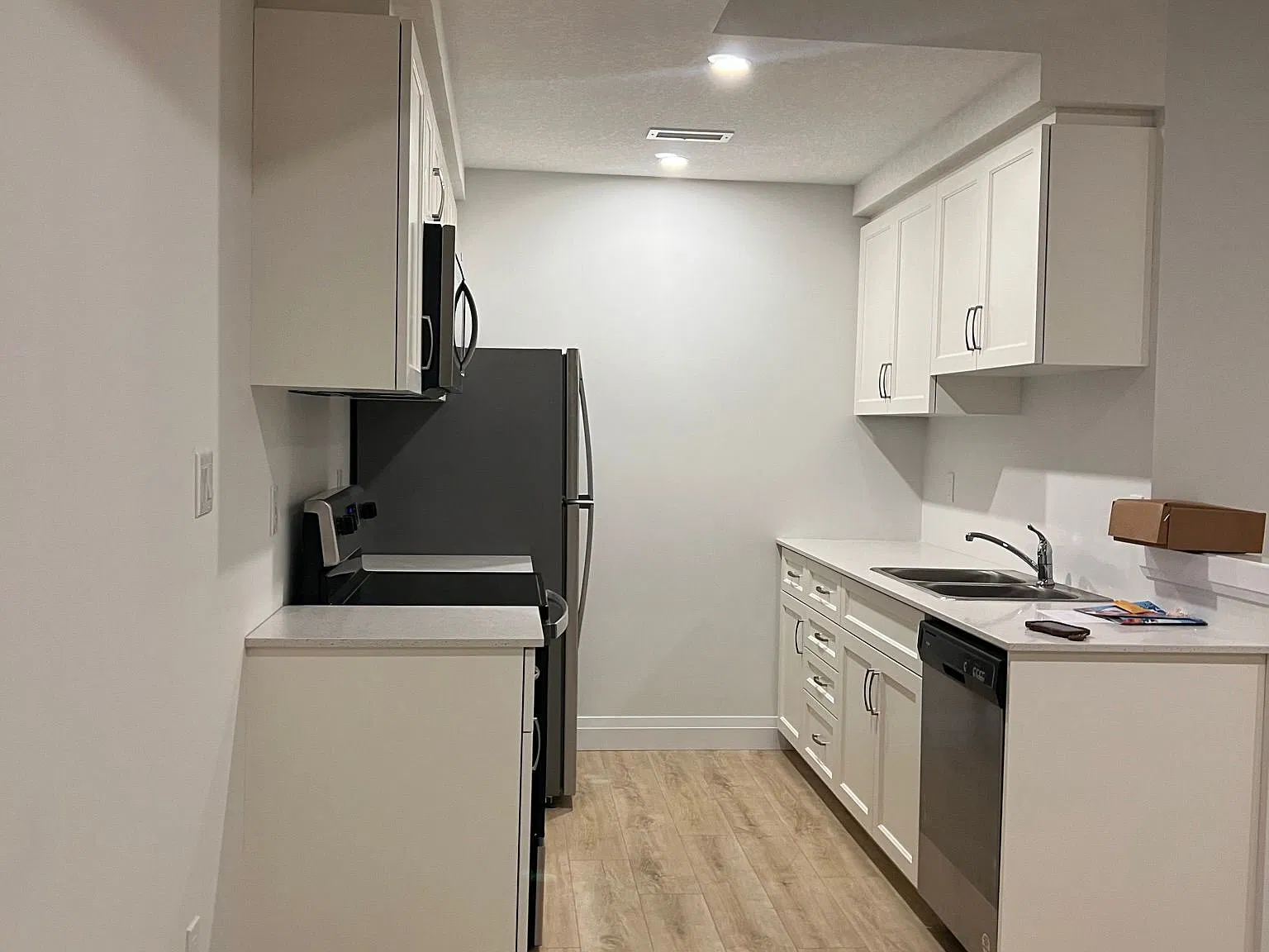 2 bed, $2,199 — Photo 3