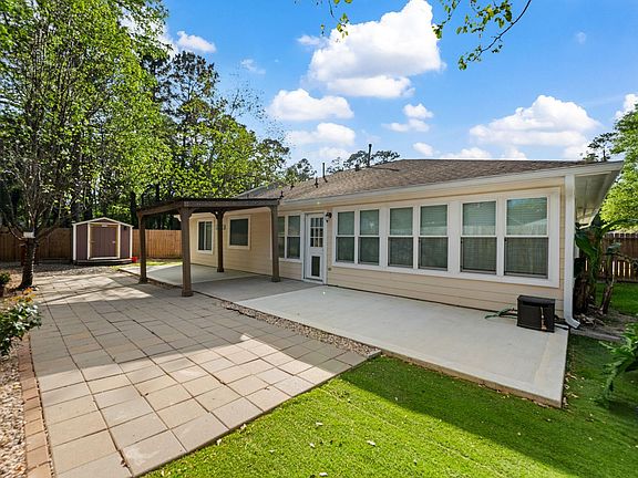 4th image of 21893 Pinewilde Ct