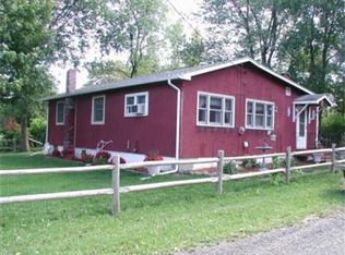 38 Blue Bird Rd, Craryville, NY 12521