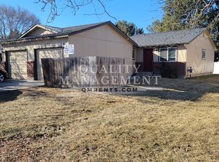 2013 S Locust St, Nampa, ID 83686