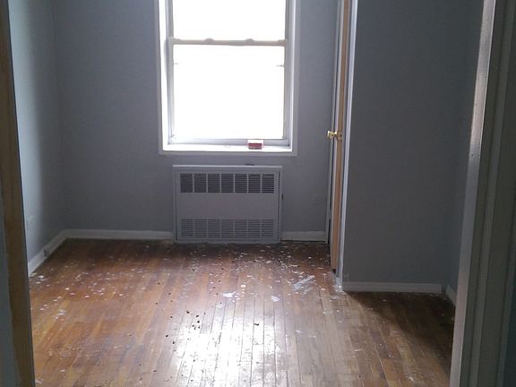 3rd image of 75 Hawthorne St APT 06B