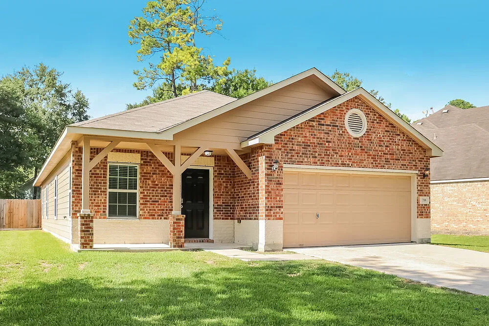 3 bed, 2.0 bath, 1680 sqft, $1,850 — Photo 3