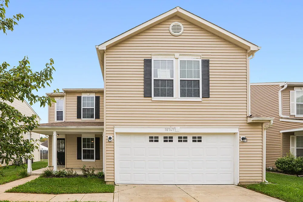 3 bed, 2.5 bath, 2377 sqft, $2,145 — Photo 1