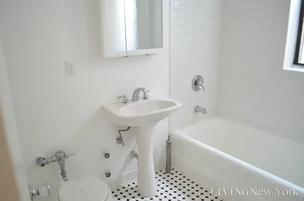 Rented by Living New York | media 19