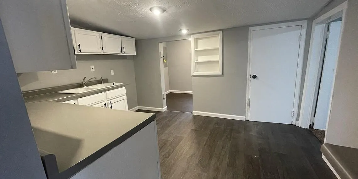 2 bed, 924 sqft, $1,160 — Photo 4