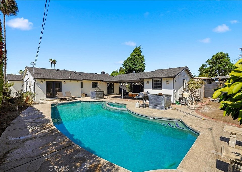 1st image of 9930 Wealtha Ave