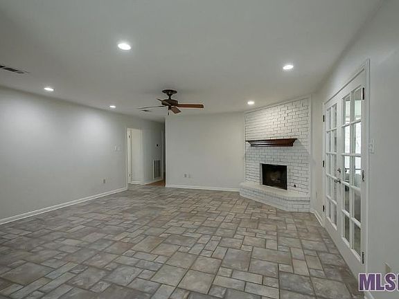 5th image of 5281 Timber Cove St