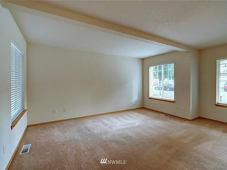 4055 Galena St SE — Photo 11