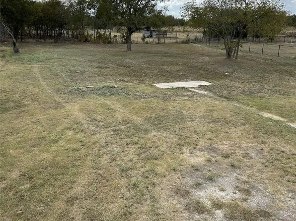 304 Mark St, Hillsboro, TX 76645