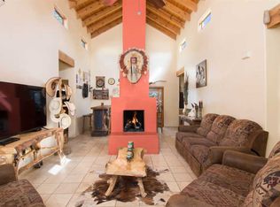 3222 La Paz Ln, Santa Fe, NM 87507