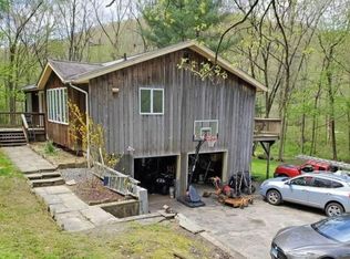 13 Spruce Ln, New Milford, CT 06776