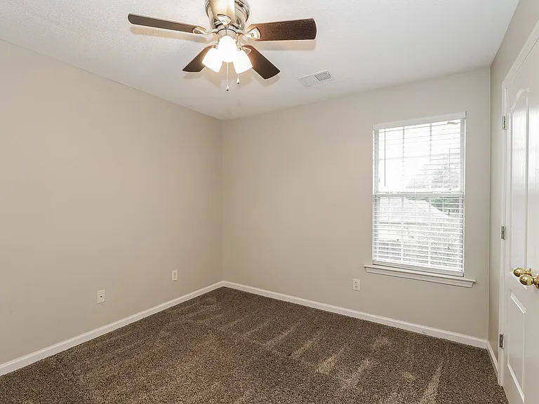 11667 Millwind Dr — Photo 16