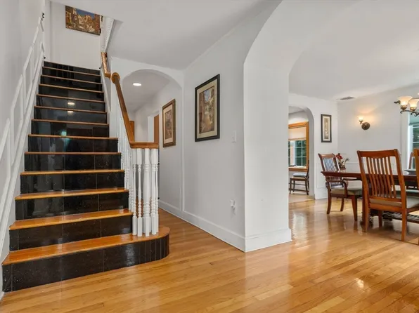 128 Boston St, Middleton, MA 01949