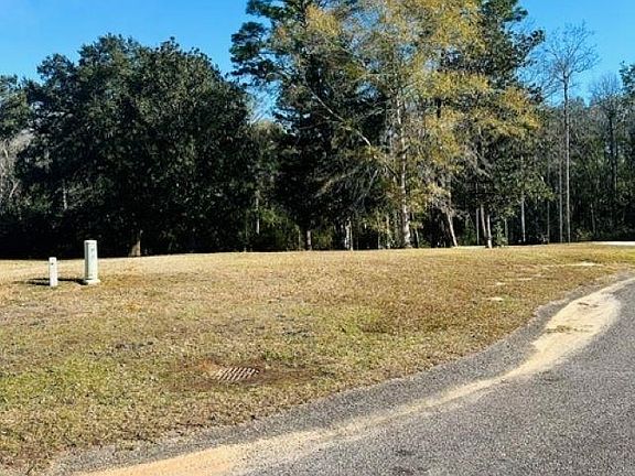 4th image of 0 Branson Dr N