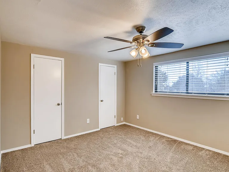 1724 Westridge Dr — Photo 19