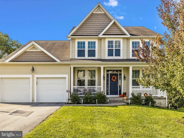 788 Rivanna Run, Falling Waters, WV 25419