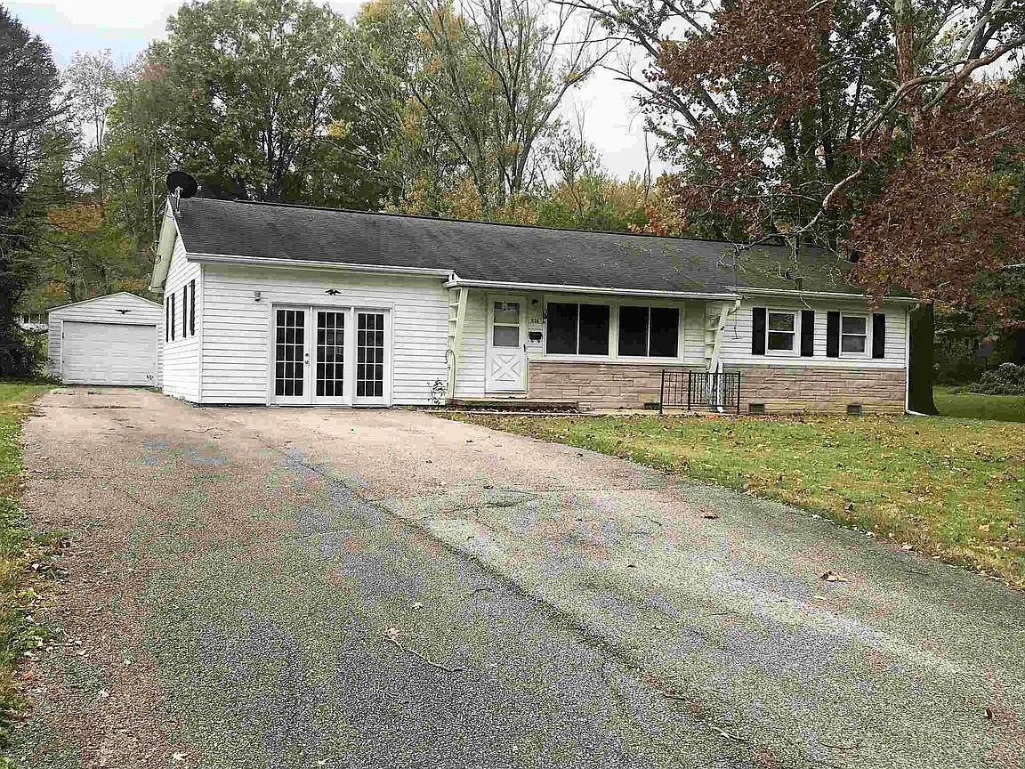 314 E Dewey Dr photo 1