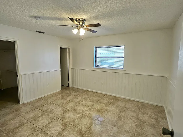 3941 NW 115th Ter #3 — Photo 1