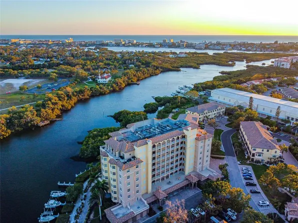 5531 Cannes Cir APT 803, Sarasota, FL 34231