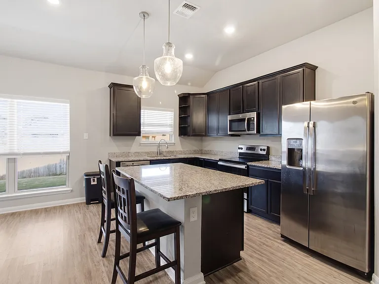 1207 Amber Dawn Dr — Photo 6