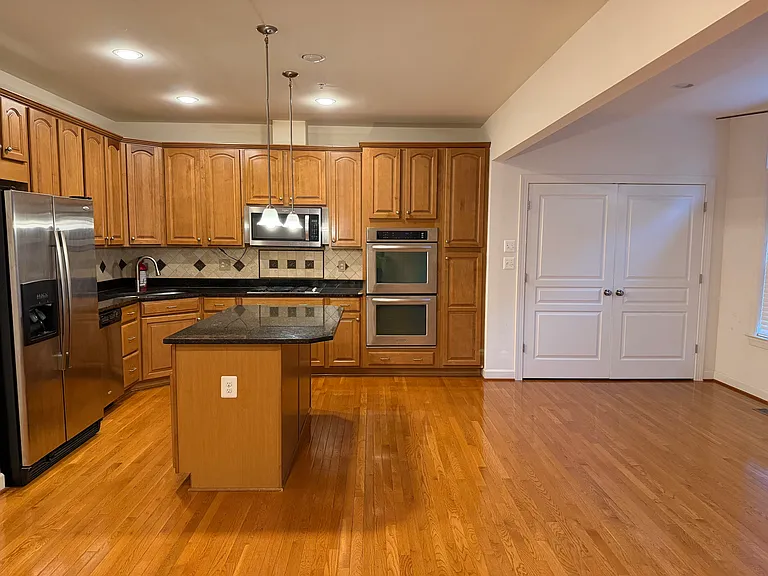 Kitchen with Pantry and Breakfast area