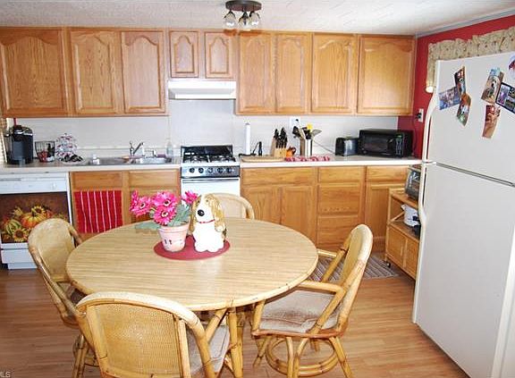 5th image of 20590 Port Dr