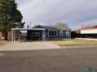 307 W Rainbow Dr, Hobbs, NM 88240