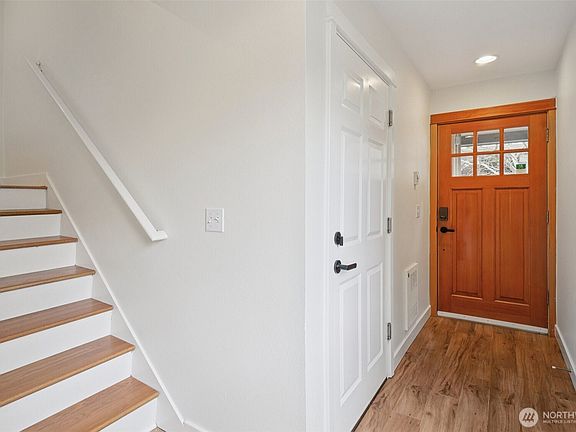 3rd image of 13435 Greenwood Avenue N #E