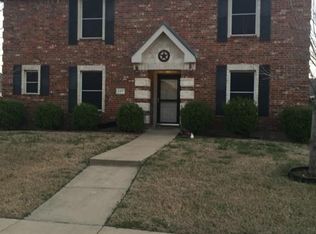 207 Rosewood Ct, Red Oak, TX 75154