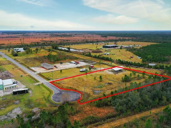 1/2 Goldenrod Ln, Wewahitchka, FL 32465