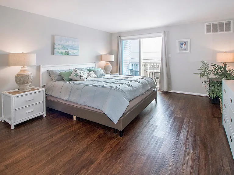 1101 E Brigantine Ave #2 — Photo 13