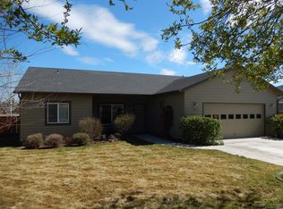 2522 NE Bobbi Pl, Prineville, OR 97754