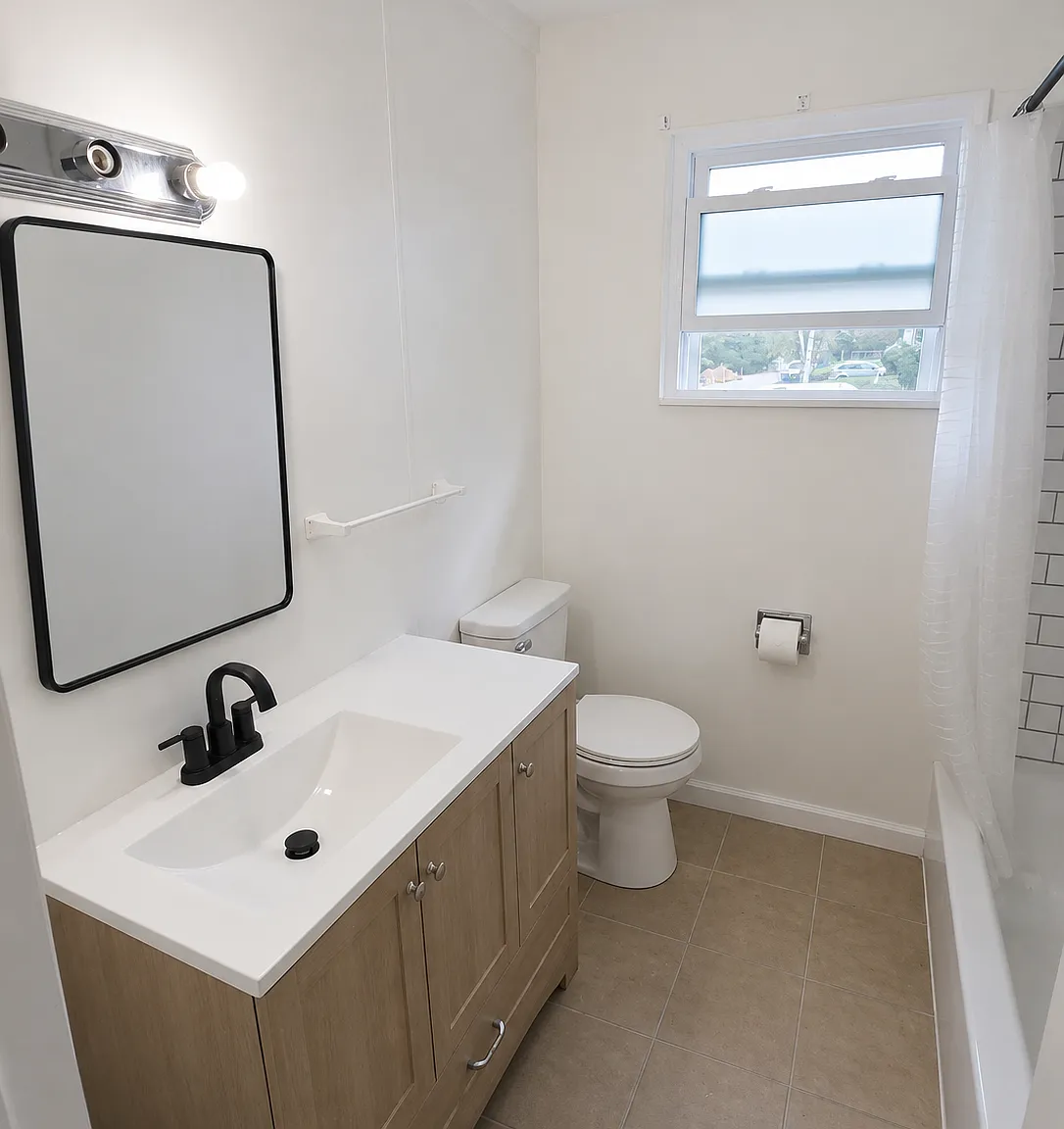 2506 Hill Street — Photo 3