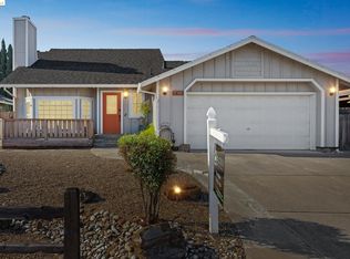 1821 Locke Ct, Oakley, CA 94561